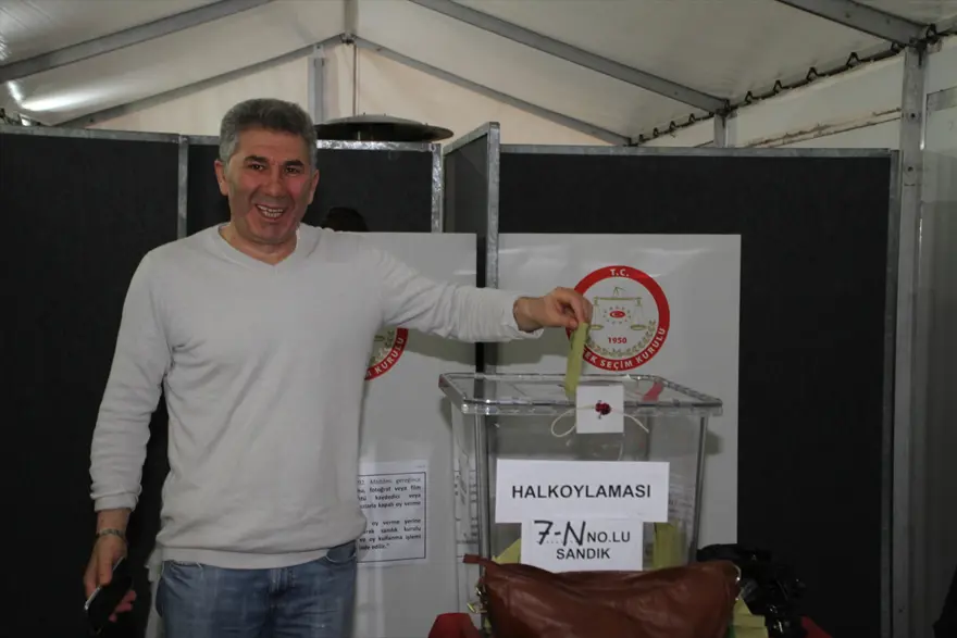 Yurt dışında oy verme işlemi sona erdi 19