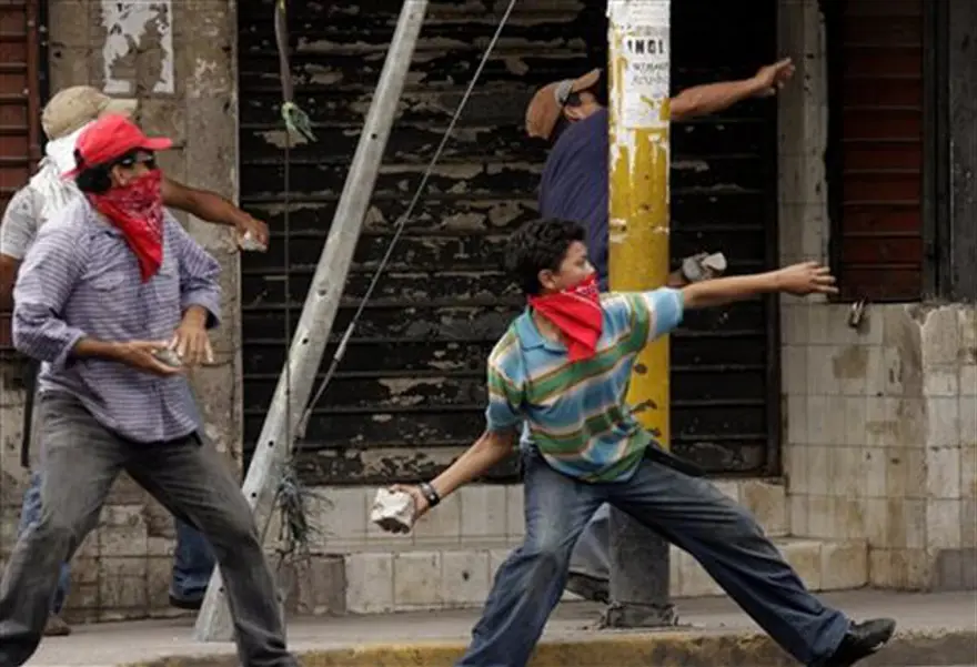 Honduras'ta sular durulmuyor 2
