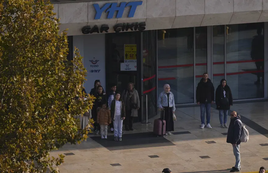 Ulu Önder Atatürk’ü minnetle anıyoruz | Saat 09.05’te Türkiye’de hayat durdu 14 Ulu Önder Atatürk’ü minnetle anıyoruz | Saat 09.05’te Türkiye’de hayat durdu 14