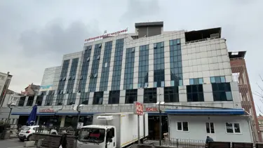 Kağıthane Devlet Hastanesi'nde tahliye çalışmaları devam ediyor