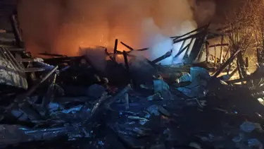 Kastamonu'da yangın faciası: Baba ve engelli oğlu hayatını kaybetti