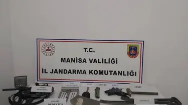 Manisa'da kaçak kazıya suçüstü
