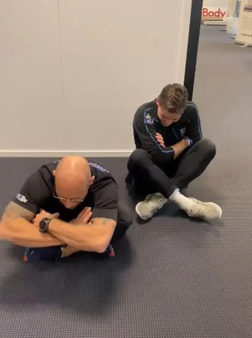 Vücudunuz ne kadar yaşlı? Otur-kalk testiyle saniyeler içinde anlaşılıyor 6