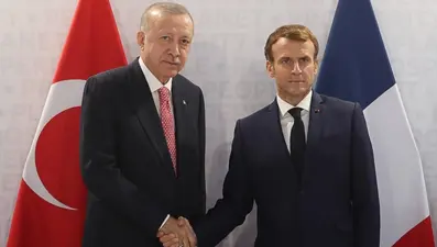 Cumhurbaşkanı Erdoğan, Macron ile görüştü: "Uluslararası toplum harekete geçmeli"