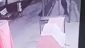 Adana'da parkta dehşet: Üç lise öğrencisini dövüp bıçakladılar