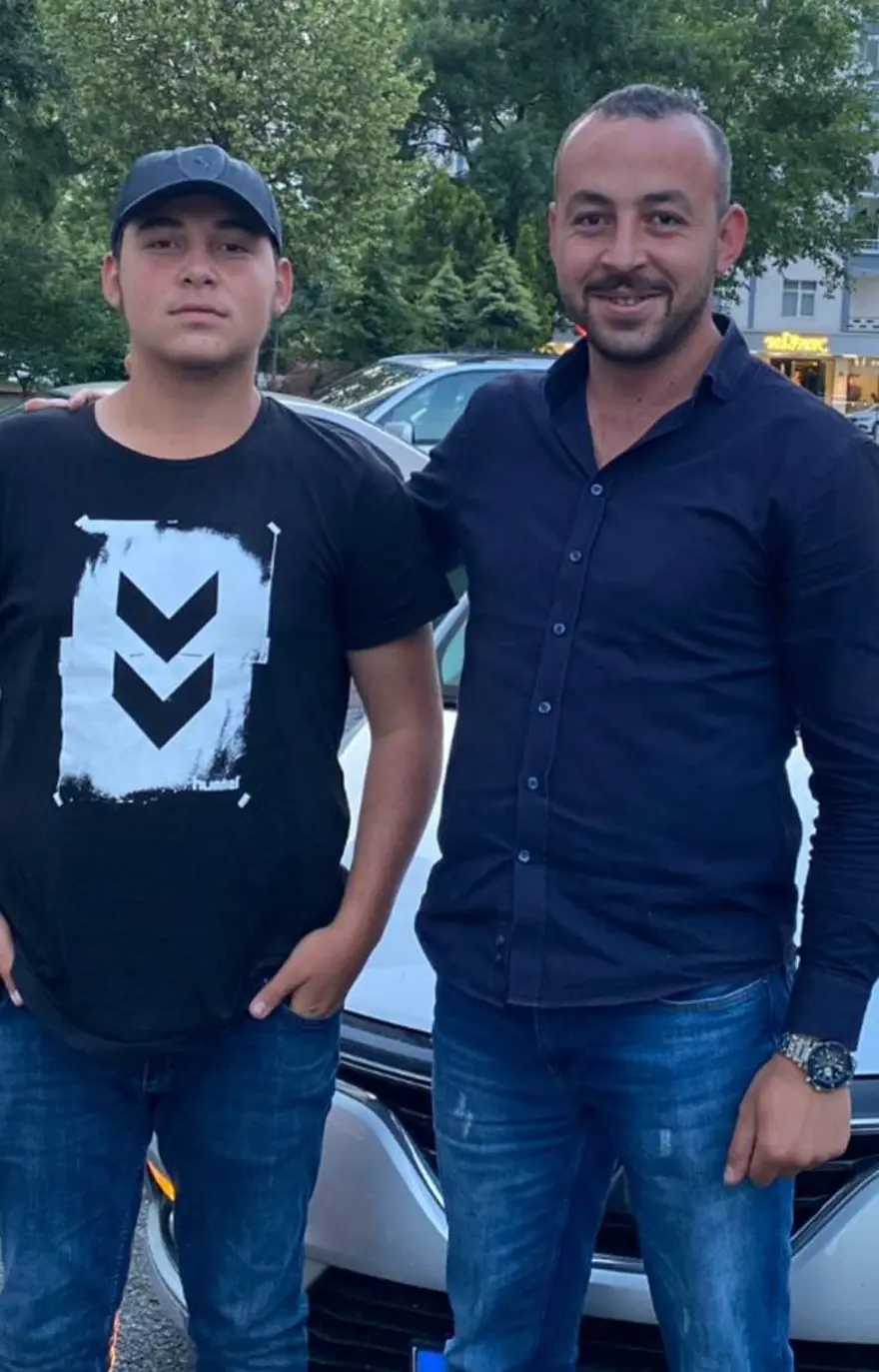 Üç kişiyi sokakortasında öldürdü, 981 gündür firarda 2