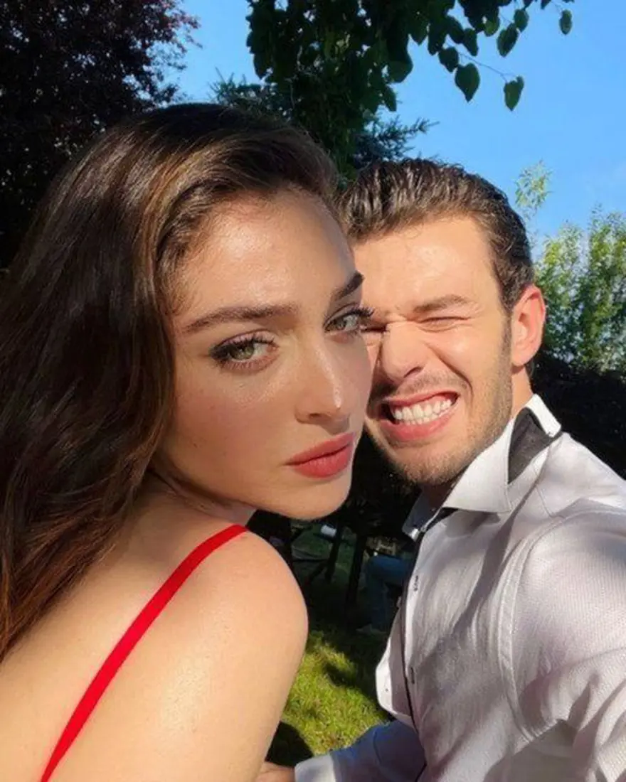 Cemre Baysel'den sevgilisi Aytaç Şaşmaz'a aşk dolu yorum 