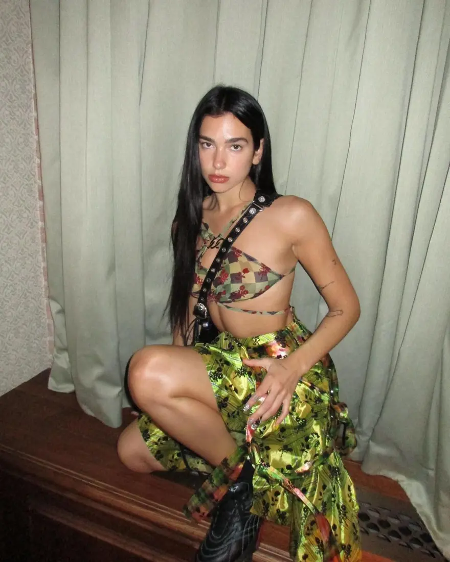 Şarkıcı Dua Lipa’ya Kosova Fahri Elçisi unvanı verildi 