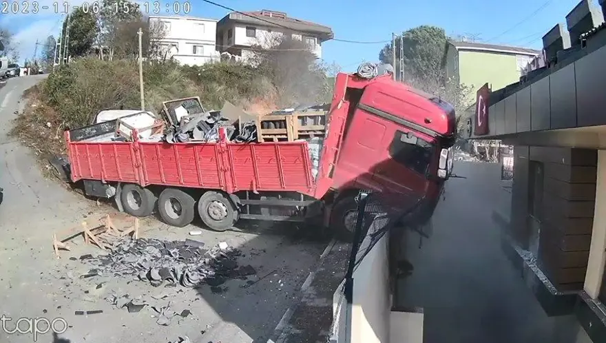 Sarıyer'de facia teğet geçti 4