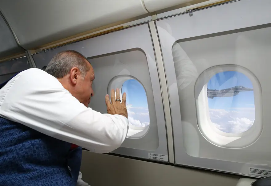 Erdoğan İstanbul'a böyle geldi 2