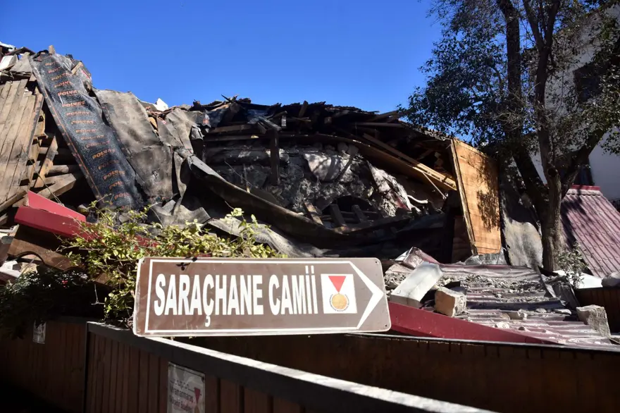 Kahramanmaraş'taki 39 tarihi cami depremde hasar gördü 3
