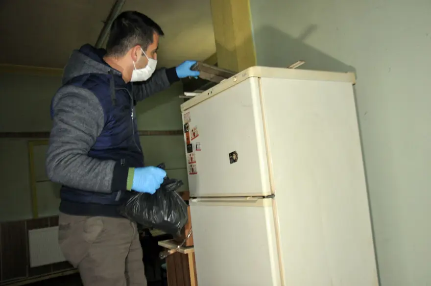 Polisin kapattığı kahvehaneyi 2 saat sonra yeniden açtılar 4