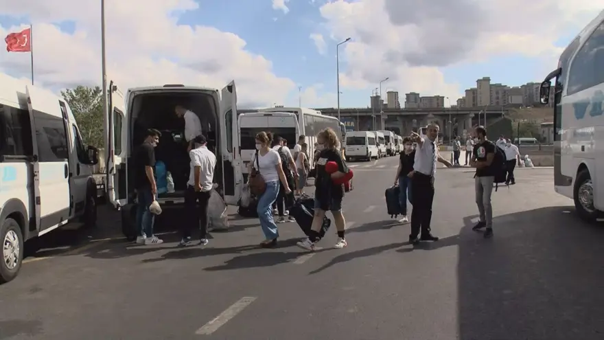 Bayram dönüşü trafik yoğunluğu 24