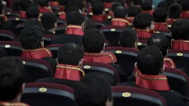 Hakim ve savcıların görevde yükselme kararları yayımlandı