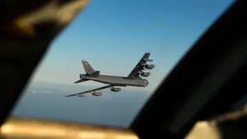ABD’de B-52 bombardıman uçağı düştü