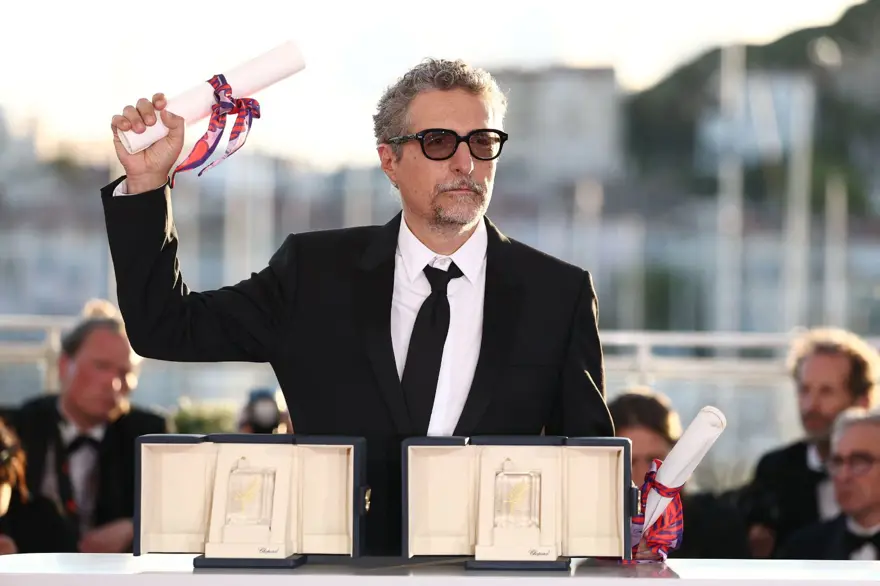 Altın Palmiye Ödülü'nün sahibi İranlı yönetmen: Elektrik kesintisi gölgesinde festival 2