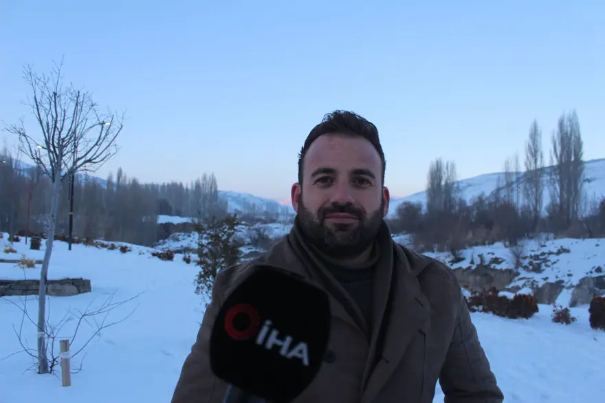 Muradiye Şelalesi beyaza büründü 4 Muradiye Şelalesi beyaza büründü 4