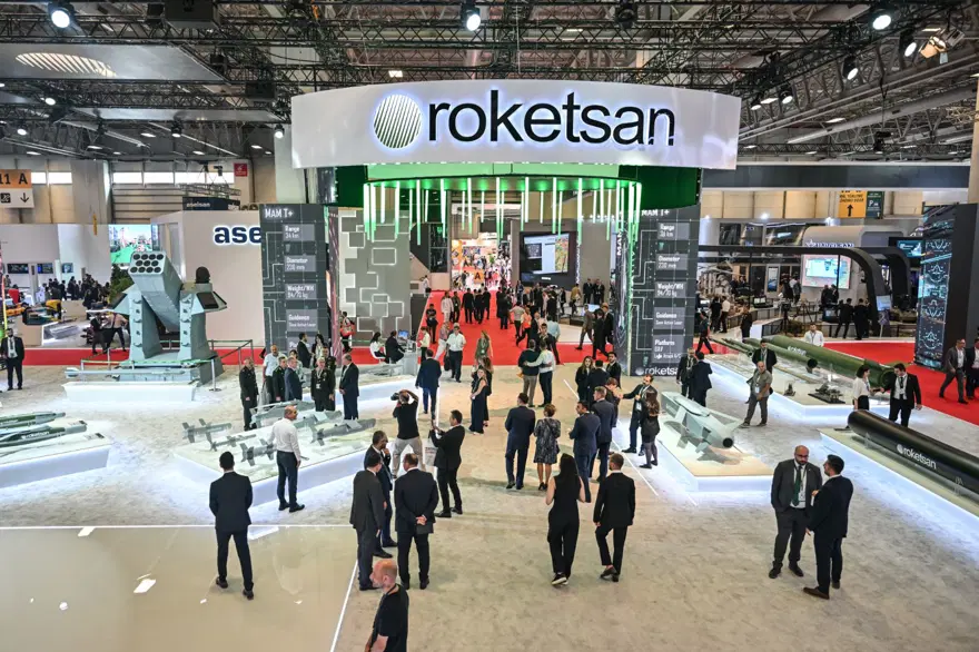 İstanbul'da savunma sanayii fuarı | Milli Muharip Uçak KAAN'ın 2028'de Türk motoruyla uçması planlanıyor 22 İstanbul'da savunma sanayii fuarı | Milli Muharip Uçak KAAN'ın 2028'de Türk motoruyla uçması planlanıyor 22