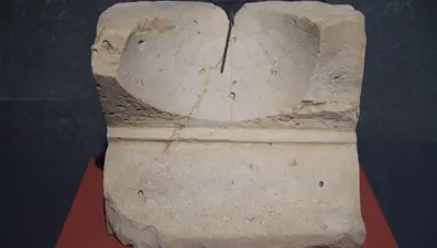 Roma Dönemi’ne ait güneş saati Samsun Müzesi’nde sergileniyor