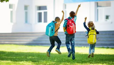 Çocuklarda bel ve sırt ağrısı neyin belirtisi?