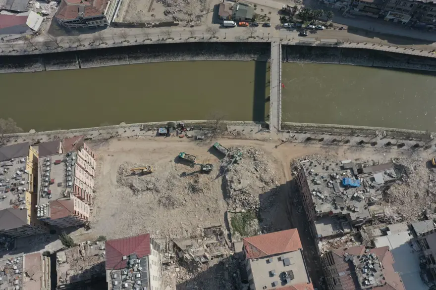3 soru 3 yanıt | Deprem sonrası imar suçlularını neler bekliyor? 16