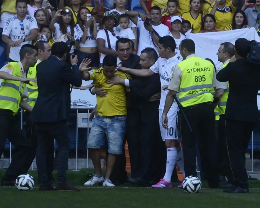 James Rodriguez Bernabeu'da 4