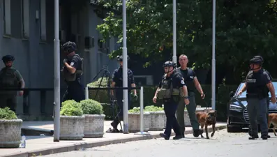 Kosova Meclisi'ne bomba ihbarı