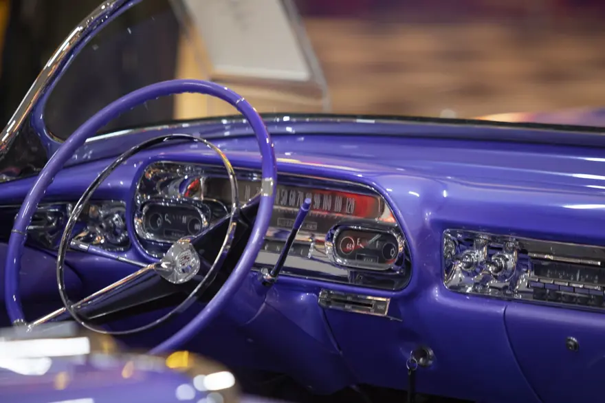 Klasik otomobil ve motosiklet müzesi Key Museum tarihe ışık tutuyor 12