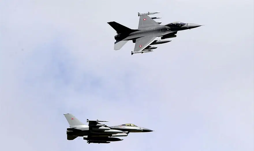 NATO'nun kimlik kartı 5
