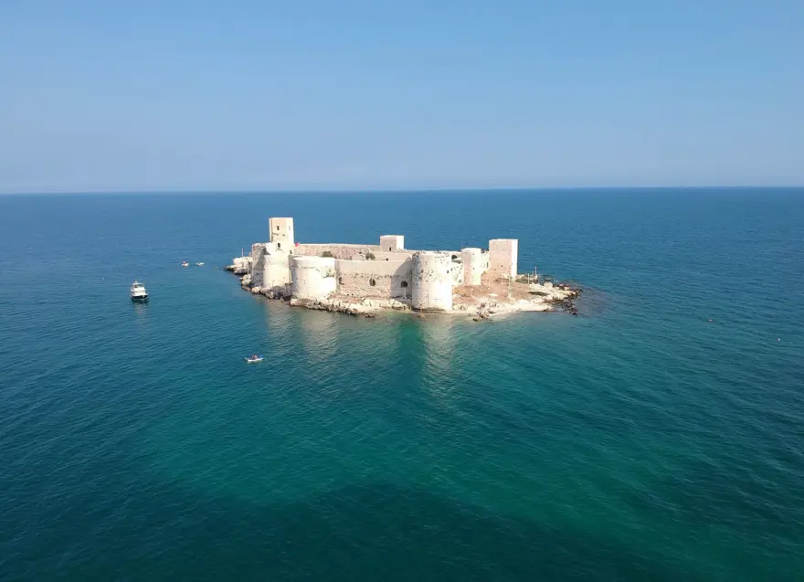 M.Ö 2'nci yüzyıldan günümüze Kızkalesi 11