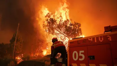 İber Yarımadası alev alev: 129 ayrı yangın