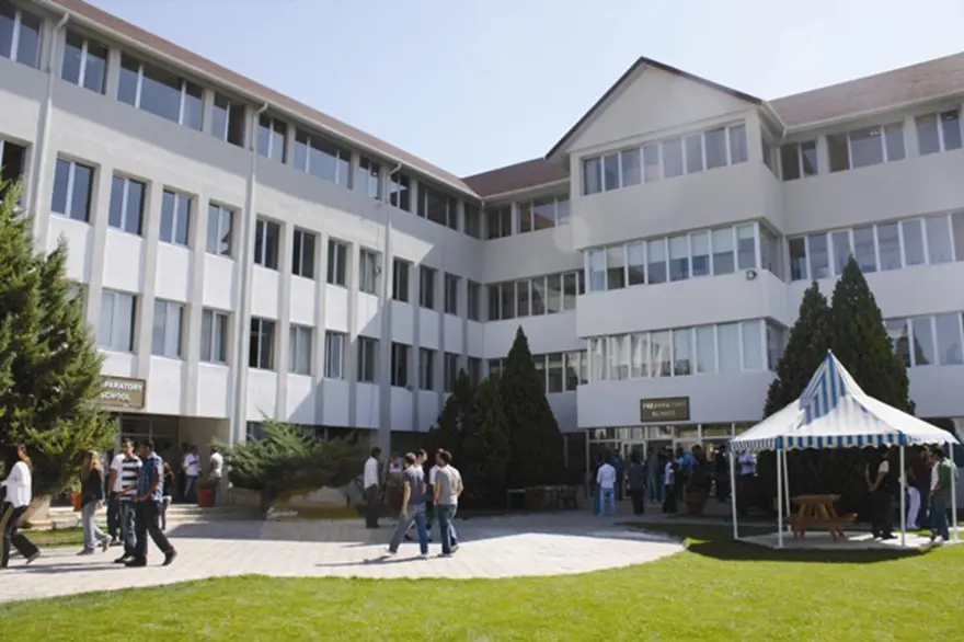 Dünyanın en iyi üniversitesi 105