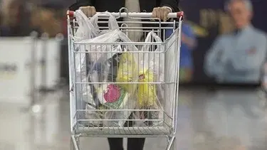 Paralı poşet dönemi başladı (Ücret ödeyen de var ödemeyen de)