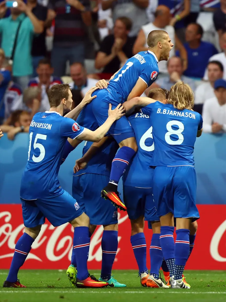 İzlanda çeyrek finalde, İngiltere veda etti 10