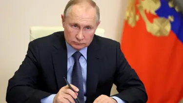 SON DAKİKA: Putin'den Rus vatandaşlarına döviz yasağı