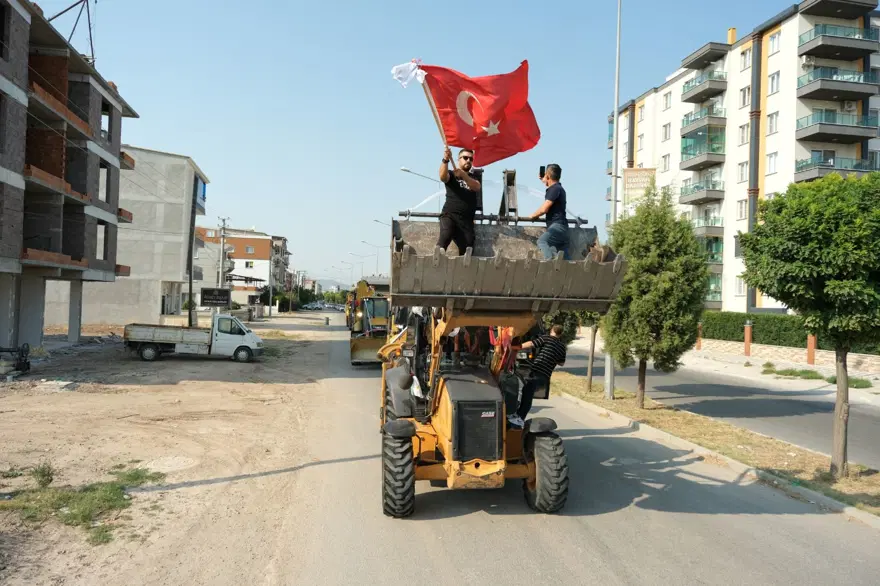 Düğün konvoyunu gören dönüp bir daha baktı 8