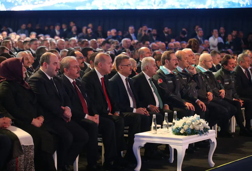 Cumhurbaşkanı Erdoğan "Devrim"in direksiyonuna geçti 13 Cumhurbaşkanı Erdoğan "Devrim"in direksiyonuna geçti 13