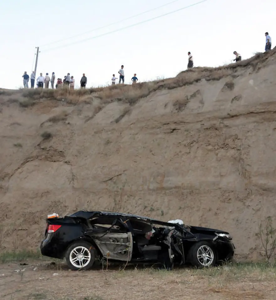 Düğün dönüşü kaza: 9 ölü 4