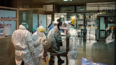 İstanbul'daki corona virüs savaşı böyle görüntülendi