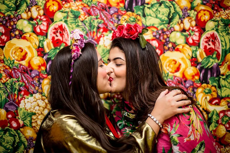 Frida Kahlo'yu taklitleriyle andı 12