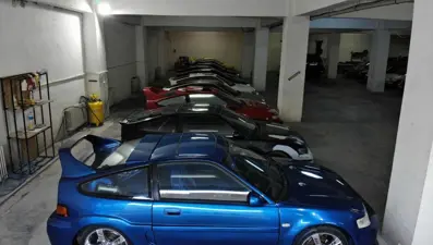 17 araçlık koleksiyonunu gazetesi için satışa çıkardı (Efsane Honda CRX)