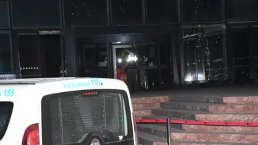 İzmir'de AVM'ye pompalı tüfekle saldırı