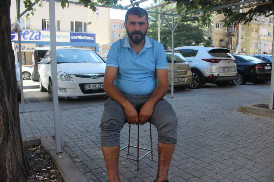 Sülük tedavisi hayatını kararttı! 2 aydır işe gidemiyor, yürümekte güçlük çekiyor 4