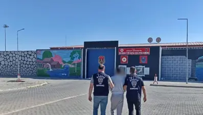 Yaklasık 15 yıl hapis cezası ile aranan kişi yakalandı