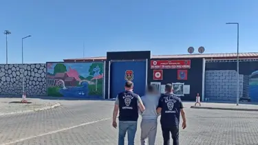 Yaklasık 15 yıl hapis cezası ile aranan kişi yakalandı