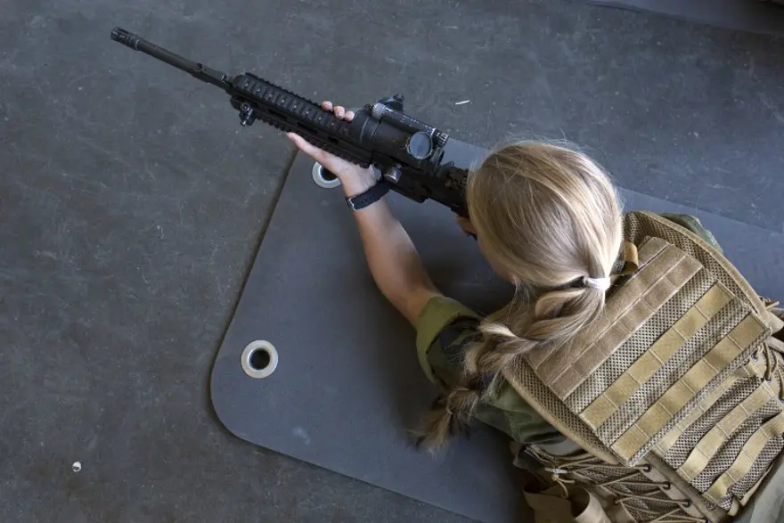 Norveç’ten kadınlara da zorunlu askerlik kararı 1