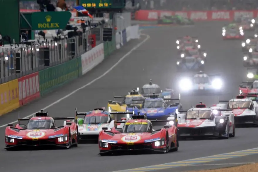 Le Mans'ta zafer Ferrari'nin: Toyota'nın 5 yıllık hakimiyetine son verdi 