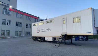 Deprem bölgesindeki sahra eczaneleri