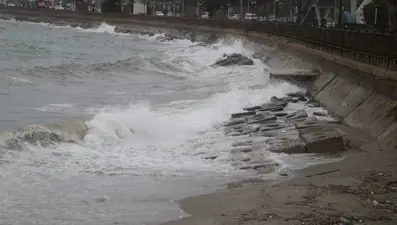 Tekirdağ'da deniz ulaşımına poyraz engeli