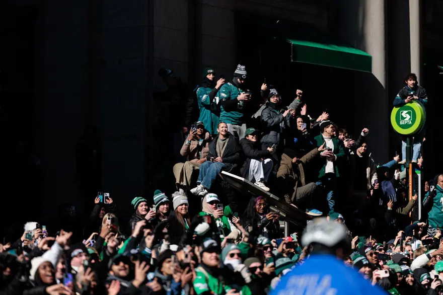 Silahlı saldırı Super Bowl şampiyonluk kutlamasına gölge düşürdü 3